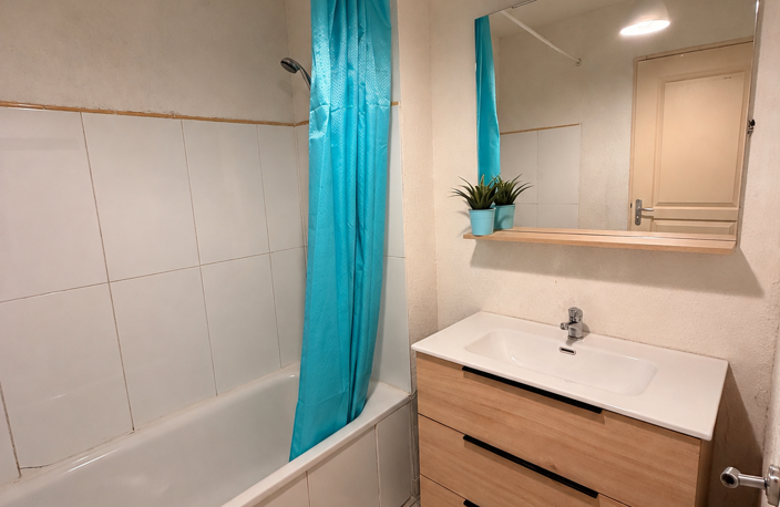 EXCLUSIVITÉ   AIMARGUES   P3 DE 62,29 M2 AVEC TERRASSE ET GA — photo 5