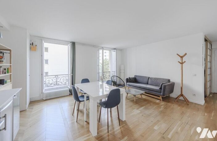 Vente appartement 2 pièces 40 m² Paris 18 (75018) — photo 2