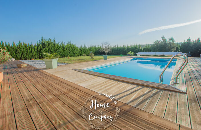 MONTPELLIER-DE-MEDILLAN - MAISON DE PLAIN-PIED AVEC PISCINE — photo 2
