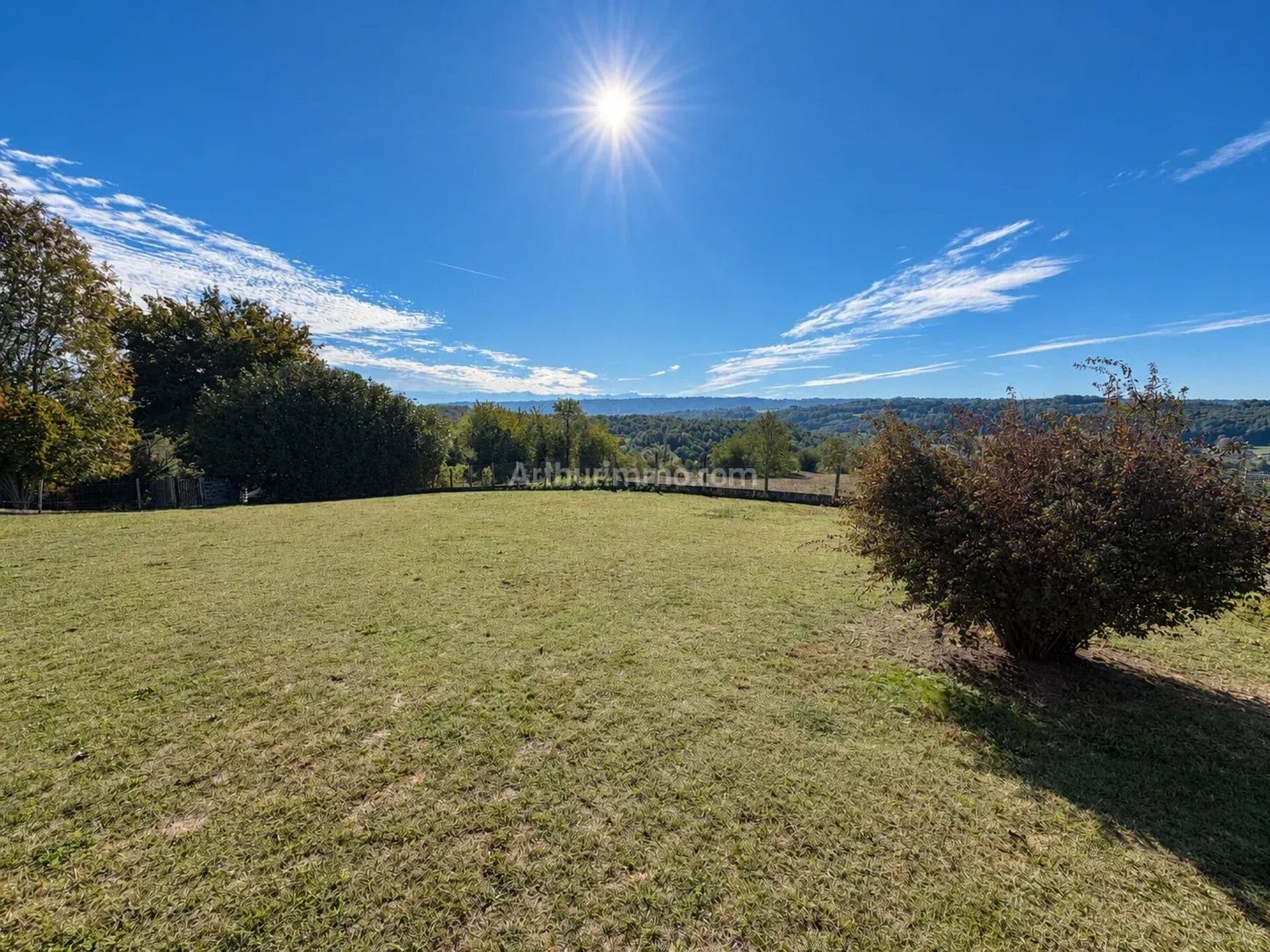 Terrain 1153 m² · à Sermérieu · 86 000 €