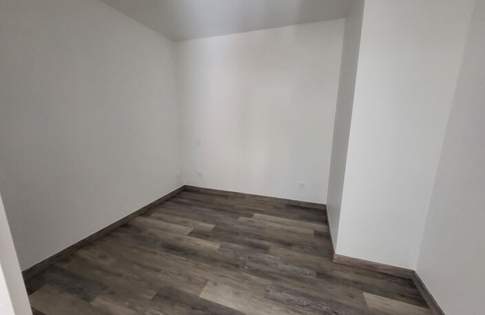 APPARTEMENT A LOUER - PROCHE YLIUM - LES SABLES D'OLONNE — photo 5