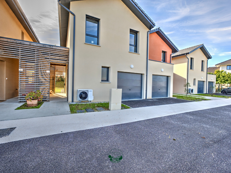Maison 98 m2 - 4 chambres — photo 1