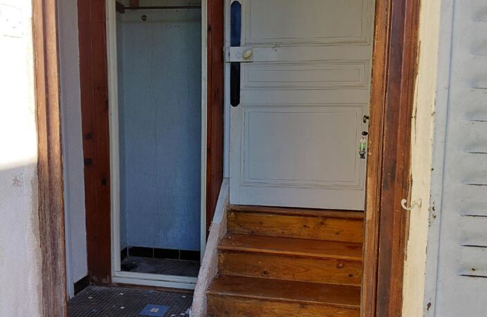 Vente maison 4 pièces 82 m² Pouilly-sous-Charlieu (42720) — photo 4
