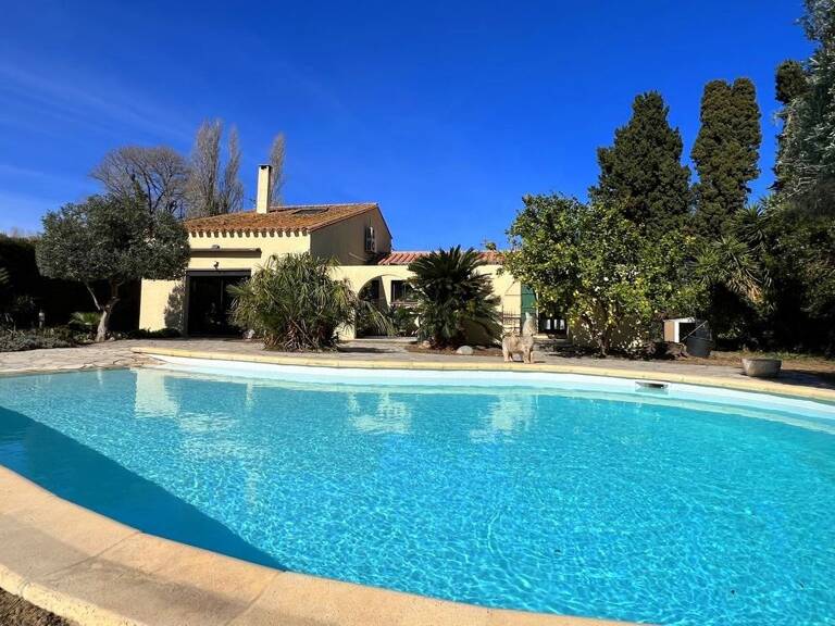 Villa sr un terrain de 2122m² — photo 1