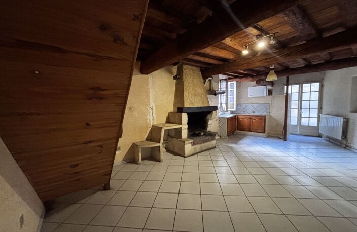 Maison DE VILLAGE — photo 2