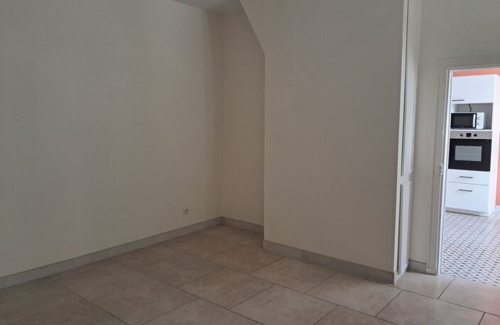 3 Pièces — photo 2