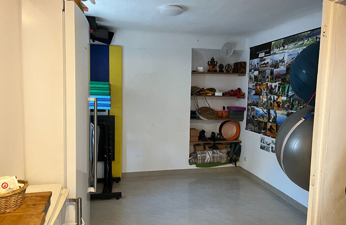 Maison Senas 2 pièce(s) 40 m2 — photo 3