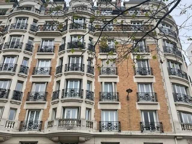 Magnifique studio avec balcon — photo du bien