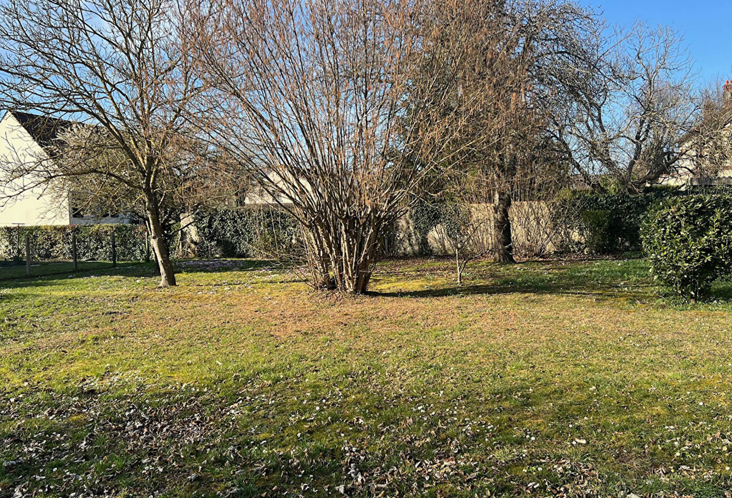 Terrain de 450m² à vendre sur la commune de L'Isle Adam — photo 1