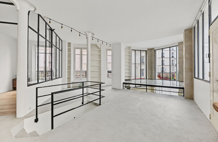 LOFT — photo 2