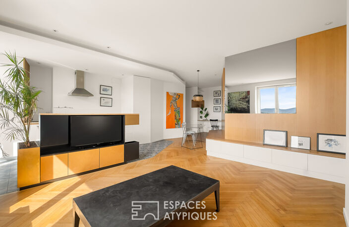 Appartement rénové par architecte avec balcons et vue dégagée — photo 3