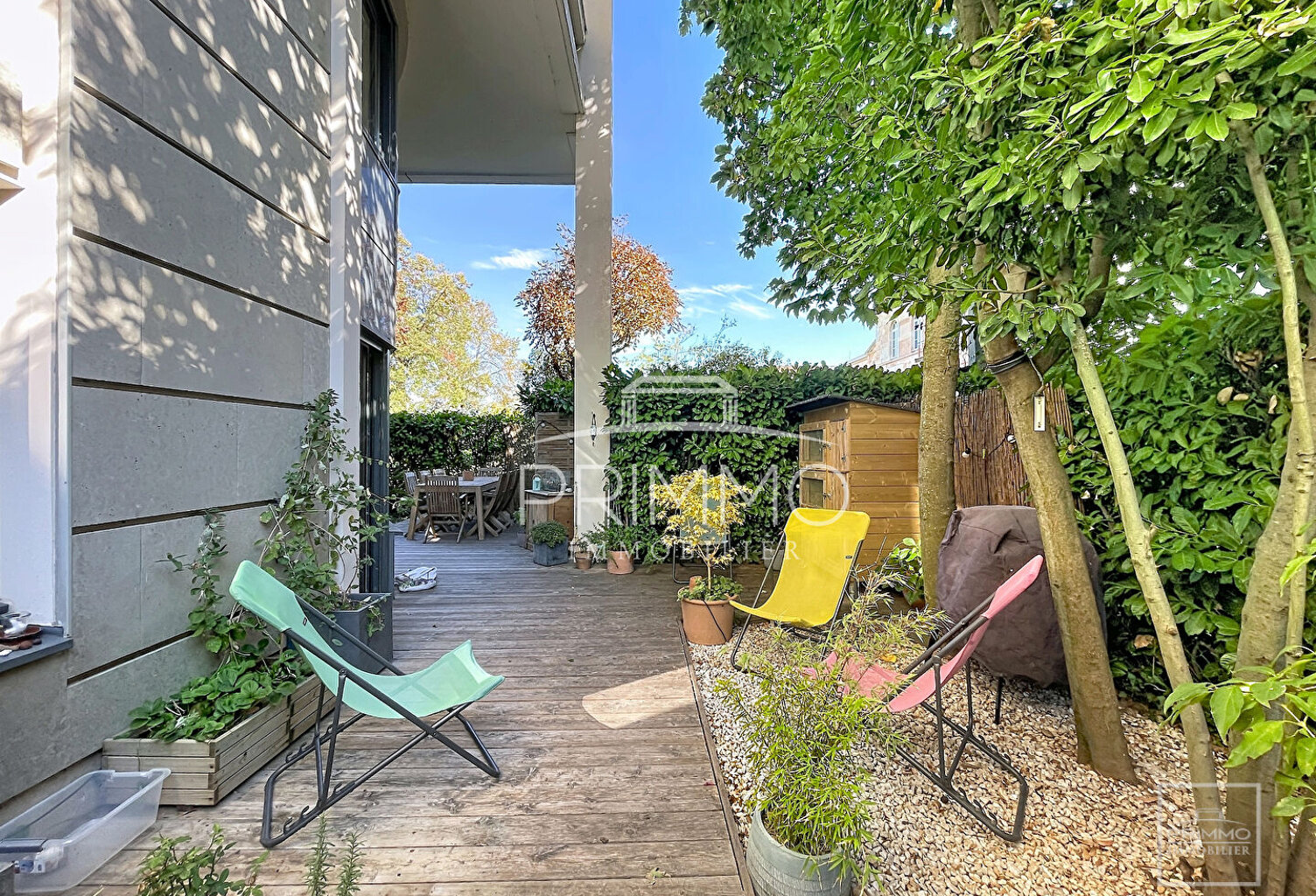 CALUIRE-ET-CUIRE - HYPER CENTRE - APPARTEMENT T4 AVEC JARDIN PRIVATIF, CAVE ET GARAGE POSSIBLE — photo 1