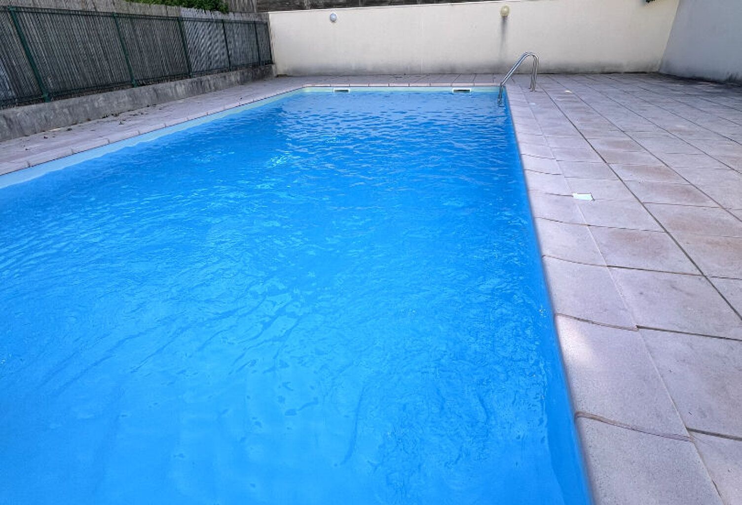 Appartement  RDJ T2 standing avec piscine climatisé — photo 1
