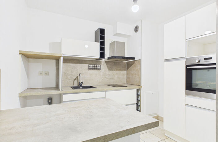 Appartement  RDJ T2 standing avec piscine climatisé — photo 5