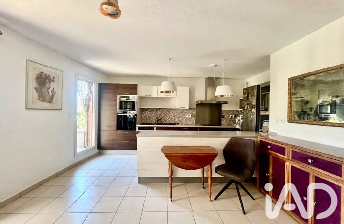 Vente Appartement 4 pièces — photo 2