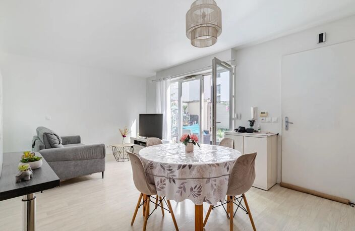MAISON DE VILLE DE 2014,  3 PIECES, 65 M² AVEC TERRASSE ET LOGGIA — photo 2