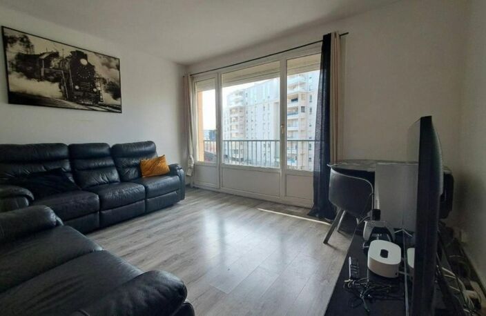 Appartement T4 secteur Le Bon Coin Villeurbanne — photo 2