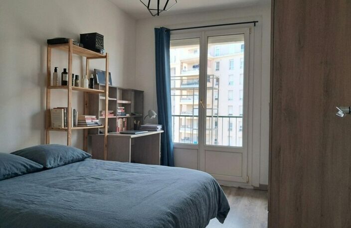 Appartement T4 secteur Le Bon Coin Villeurbanne — photo 4