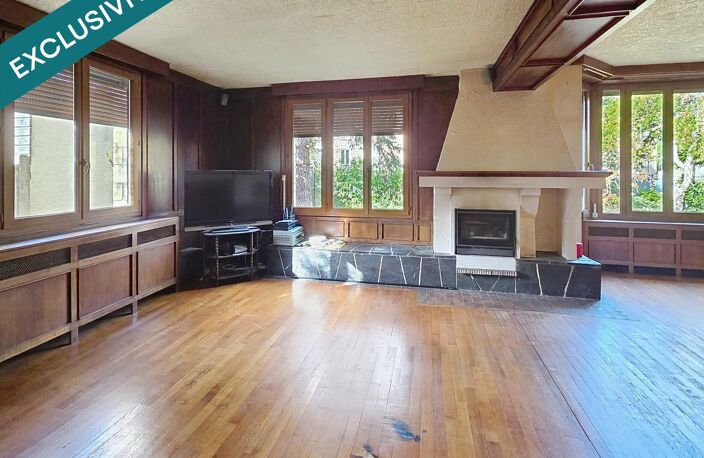 Belle maison de caractère à colombages avec dépendance louée et garage double — photo 4