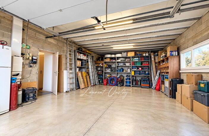 BÉZIERS  LOCAL PROFESSIONNEL / ARTISANAL — photo 4