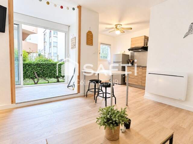 APPARTEMENT T2 CABINE ENTIÈREMENT RÉNOVÉ AVEC PARKING PRIVATIF — photo du bien