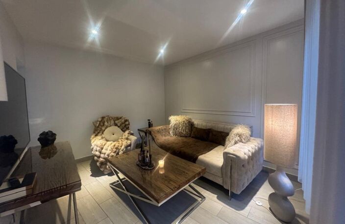 COUP DE CUR  Une maison entièrement rénovée avec goût ! — photo 4
