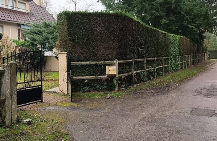Maison dans un domaine avec un grand potentiel — photo 3