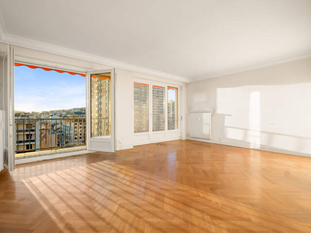 T5, dernier étage, vue Fourvière et terrasse — photo du bien