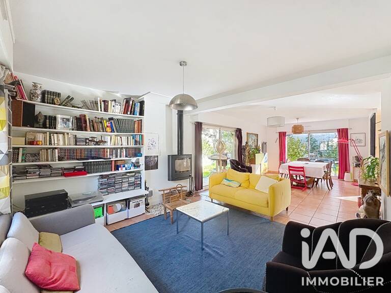 Vente Maison traditionnelle 9 pièces — photo 1