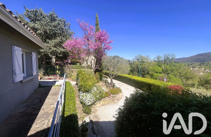 Vente Maison/villa 8 pièces — photo 3
