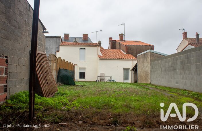 Vente Maison de ville 5 pièces — photo 2