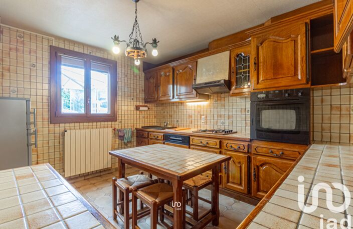Vente Maison/villa 9 pièces — photo 3