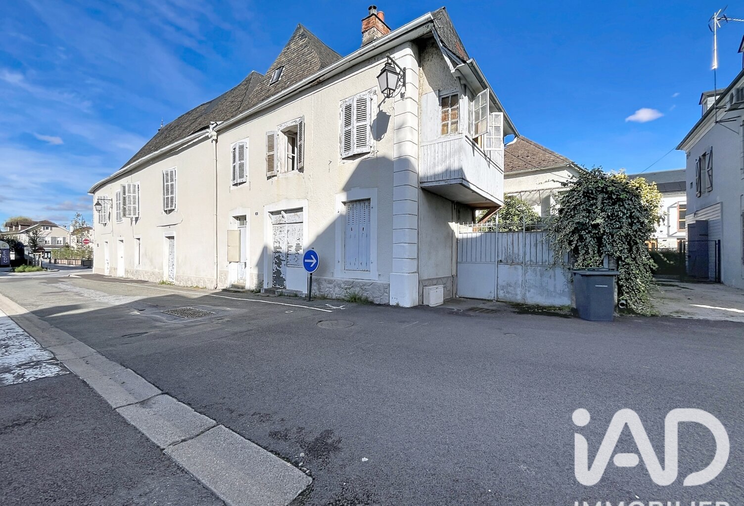 Vente Immeuble 180 m&sup2; — photo 1