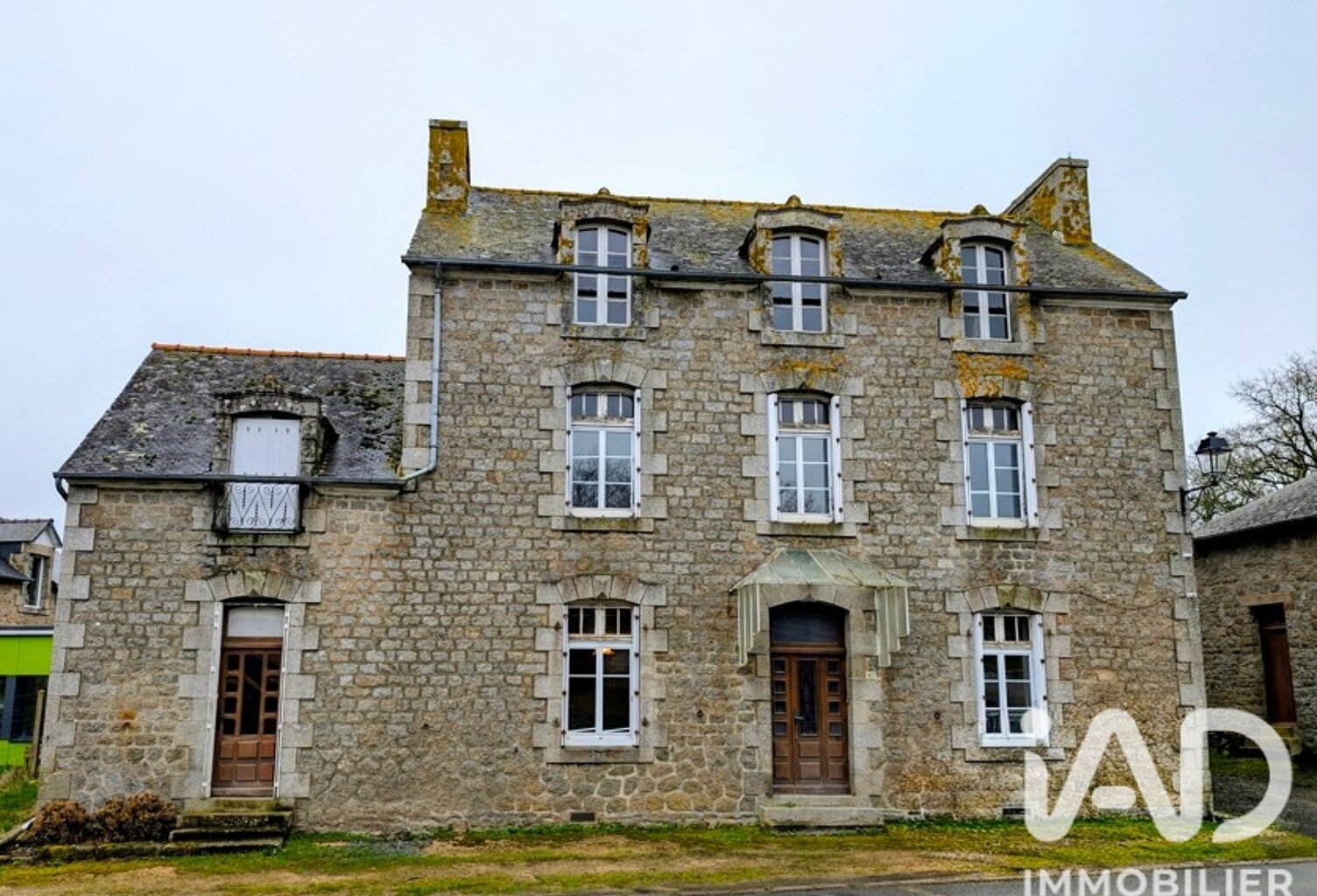 Vente Maison de village 8 pièces — photo 1
