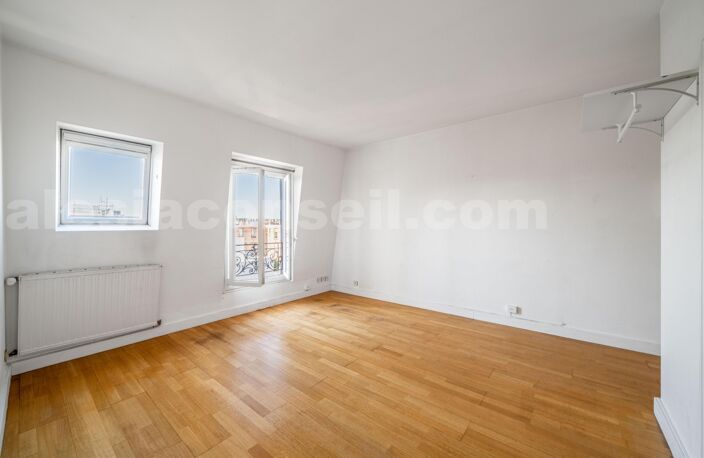 3 PIÈCES 53 m² à ALESIA au DERNIER ÉTAGE — photo 3