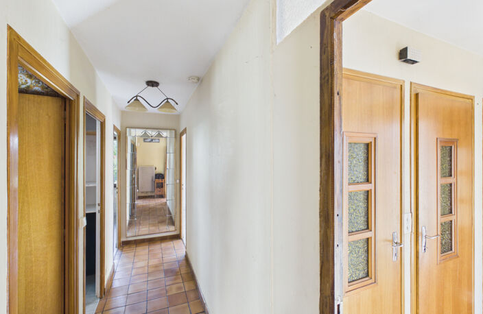 MAISON FAMILIALE LUMINEUSE DE 183 M2  SUR TERRAIN DE 786 M2 — photo 3