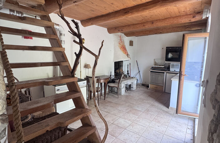 Maison atypique en pleine nature — photo 3