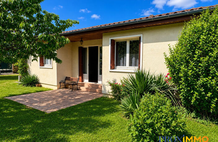 Maison de plain-pied  Centre-ville de Moirans — photo 2