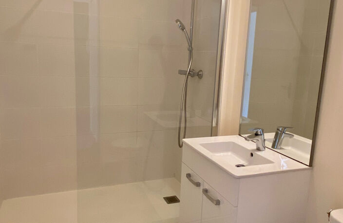 Grand Studio rénové - Résidence Le monaco — photo 3