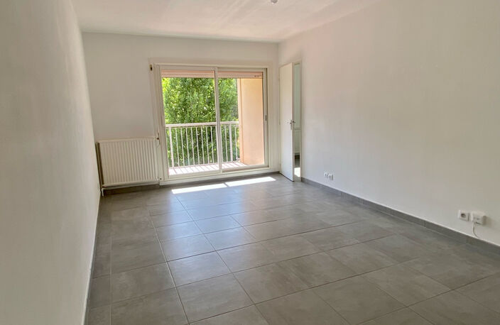 Grand Studio rénové - Résidence Le monaco — photo 4