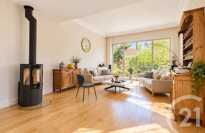 Vente maison 10 pièces 326 m² Créteil (94000) — photo 3