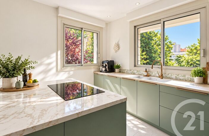 Vente maison 10 pièces 326 m² Créteil (94000) — photo 5