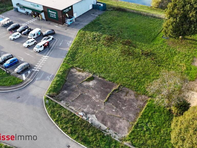 Terrain Commercial 1700 m2 — photo 1