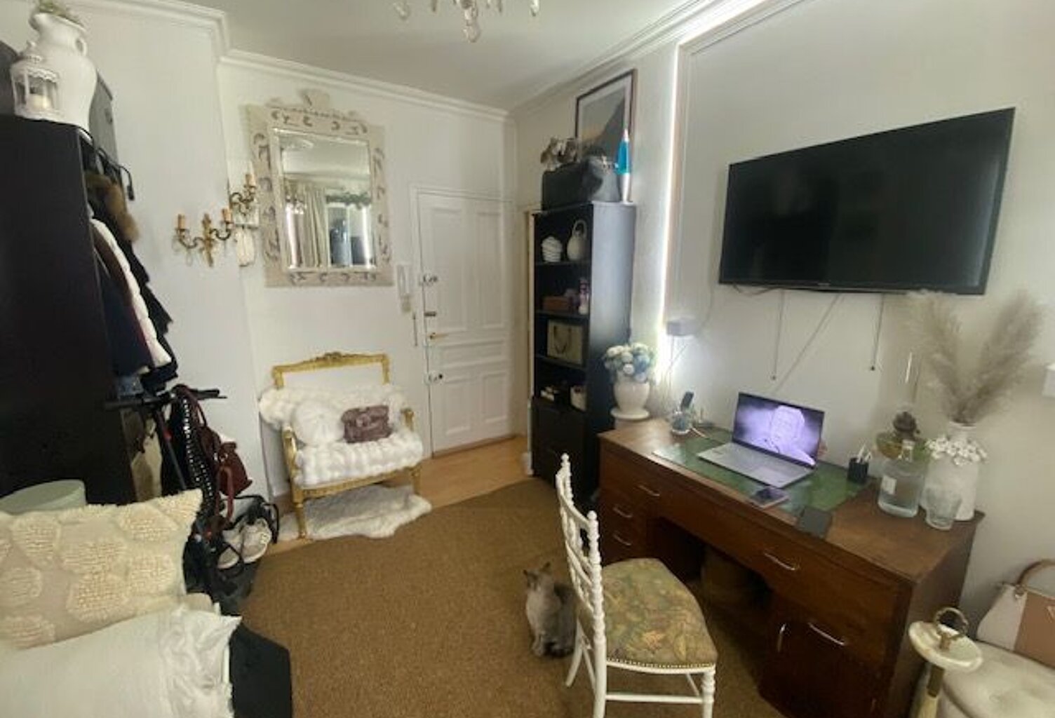 Appartement À Vendre — photo 1