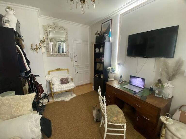 Appartement À Vendre — photo 1