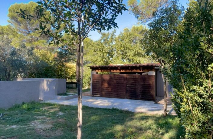 Terrain à vendre  AIX EN PROVENCE (13) — photo 2