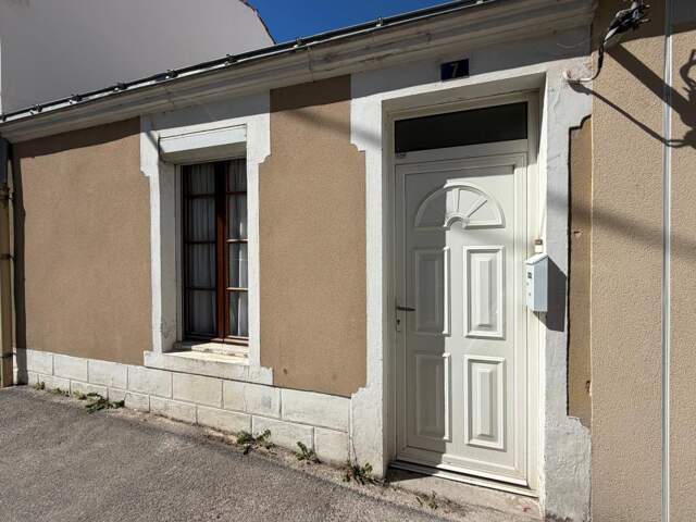 LES SABLES D'OLONNE (85100) RARISSIME ADORABLE MAISON DE PECHEUR A RENOVER AVEC DEPENDANCE ET JARDIN — photo du bien