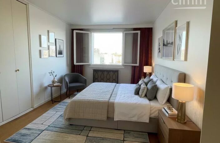 - SUPERBE T3 - 70 m² -  GRANDCLÉMENT - — photo 2