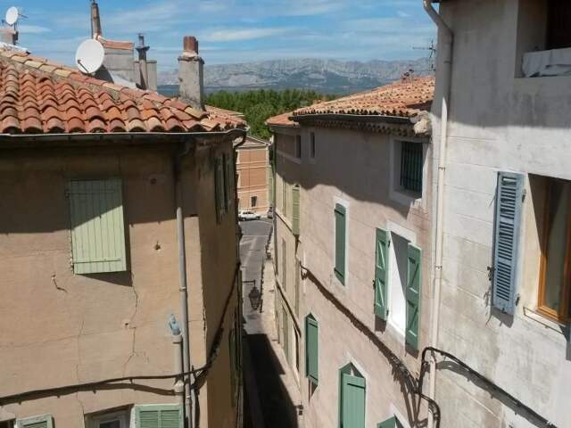 Appartement de 48m2 à louer sur Trets — photo du bien