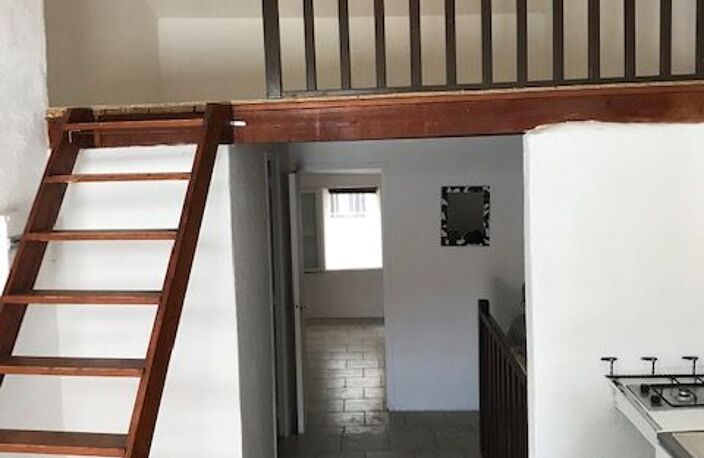 Appartement de 48m2 à louer sur Trets — photo 3